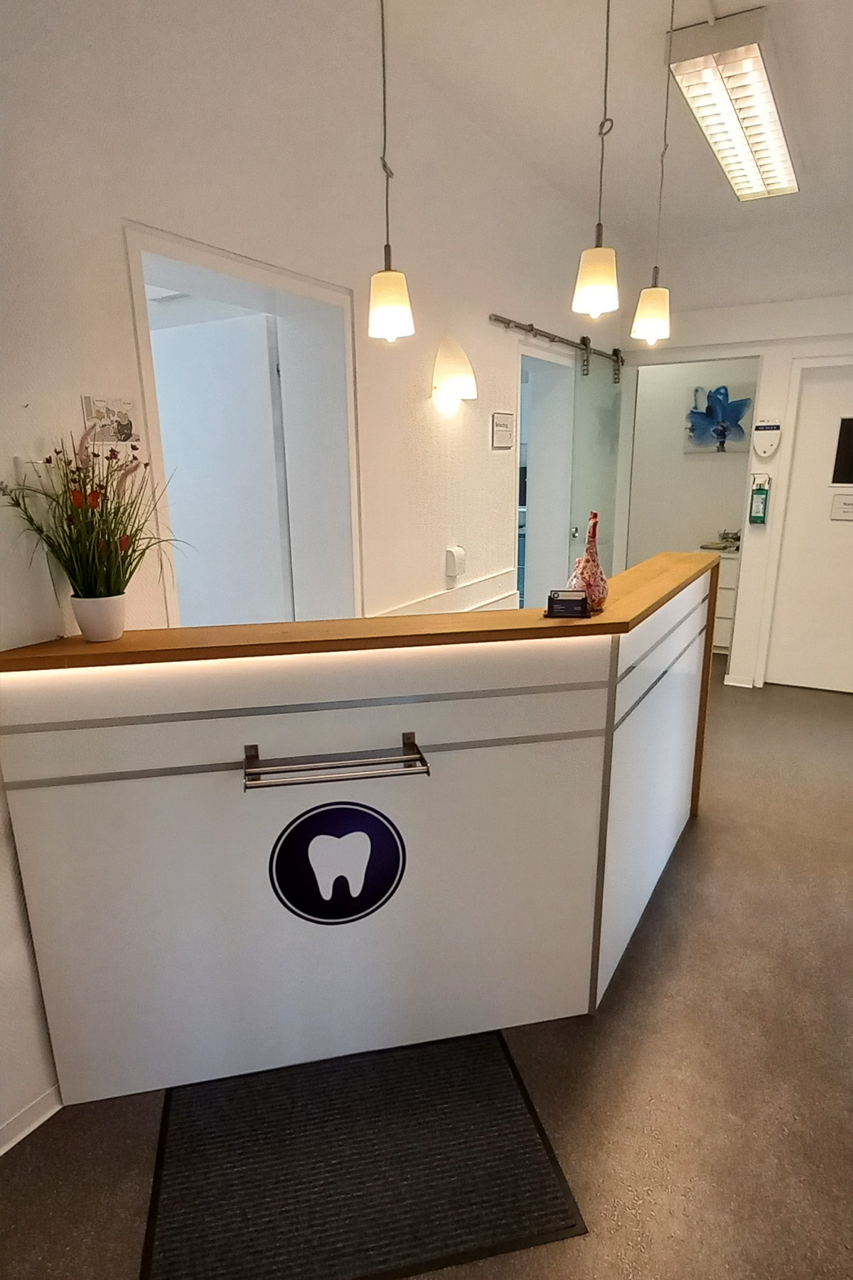 images/praxisraeume/empfang_dr-stelzel.jpg#joomlaImage://local-images/praxisraeume/empfang_dr-stelzel.jpg?width=1200&height=1801